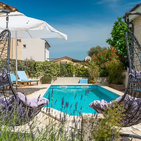 Holiday home Fani *
