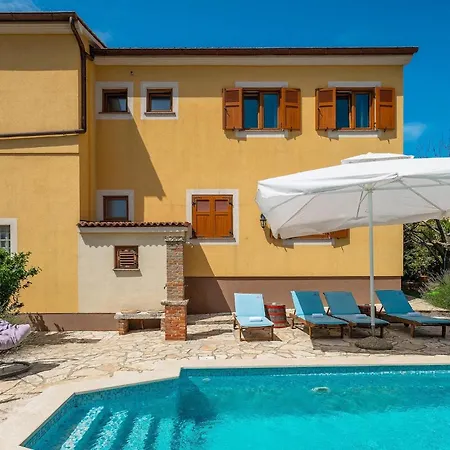 Holiday home Fani