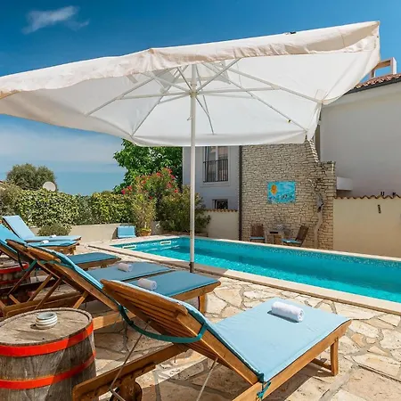 Fani Holiday home *
