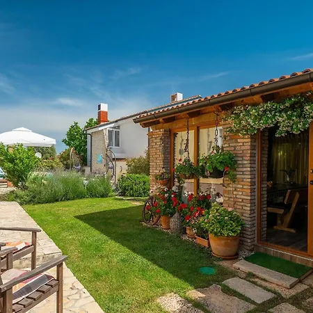 Holiday home Fani Pula