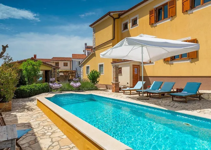 Сasa de vacaciones Fani Pula